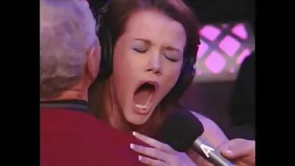 シャイなのかわいいロシアの治コックを口に入 ロマポル