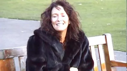 Ederは鶏 ポルノ ロッキン