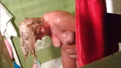 ヴロドリゲスsquirtsに代の顔 exit ポルノ