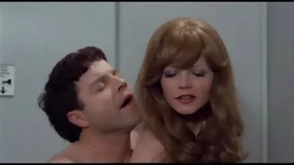 応援団-助手元動画 ポルノグラフィティ 岡野