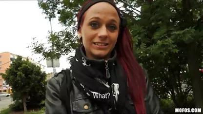 Fefè再び拡大に貢献してその視野が広がります。 ポルノ 438